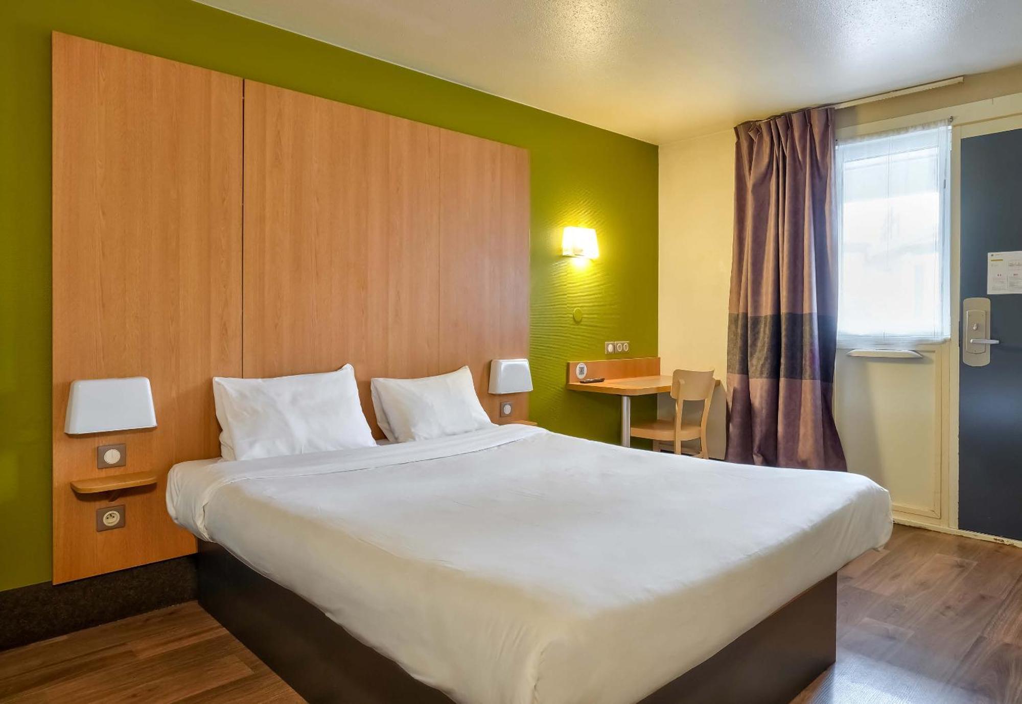 B&B Hôtel Herblay Hotel 2*