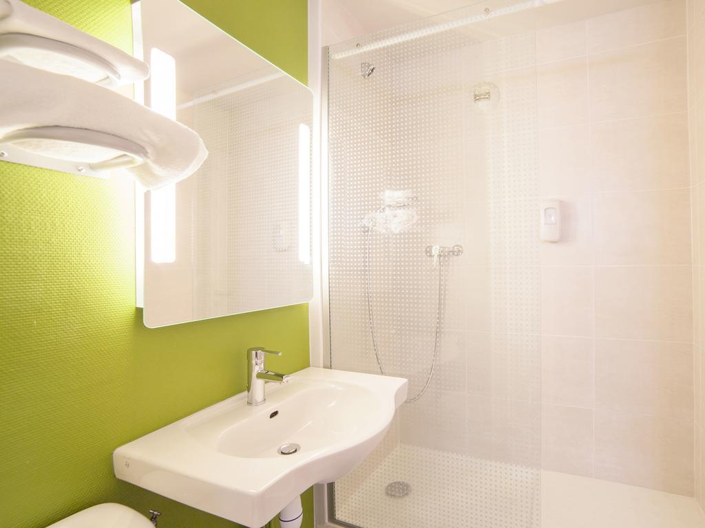 B&B Hôtel Herblay Hotel